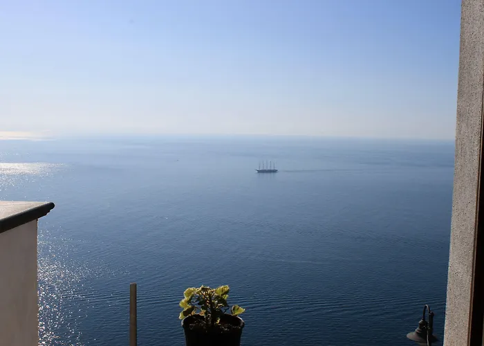 L'antico Borgo Dei Limoni Bed and Breakfast