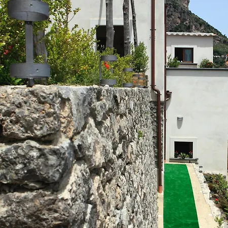 Bed & Breakfast L'antico Borgo Dei Limoni Amalfi