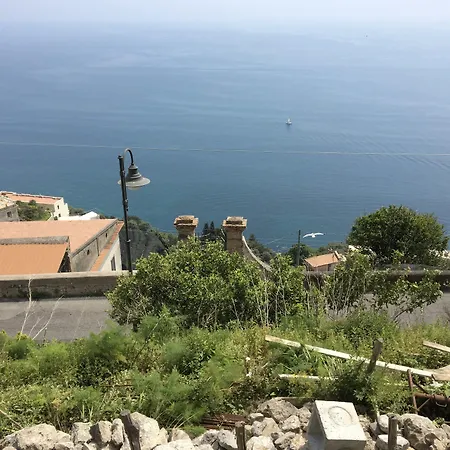 L'antico Borgo Dei Limoni فندق مبيت وإفطار 4*