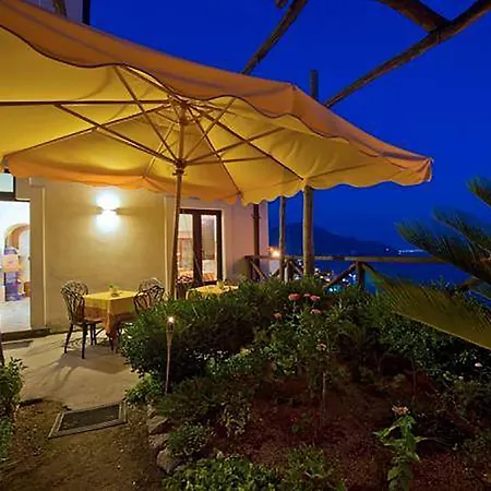 فندق مبيت وإفطار L'antico Borgo Dei Limoni