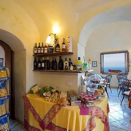 L'antico Borgo Dei Limoni