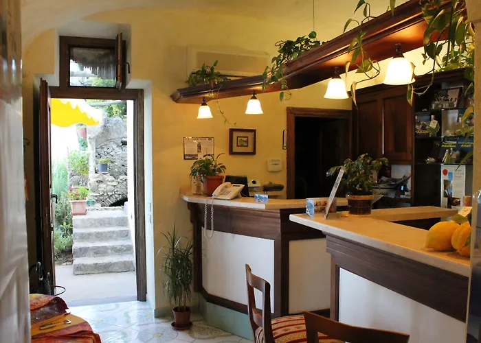 L'antico Borgo Dei Limoni 4*