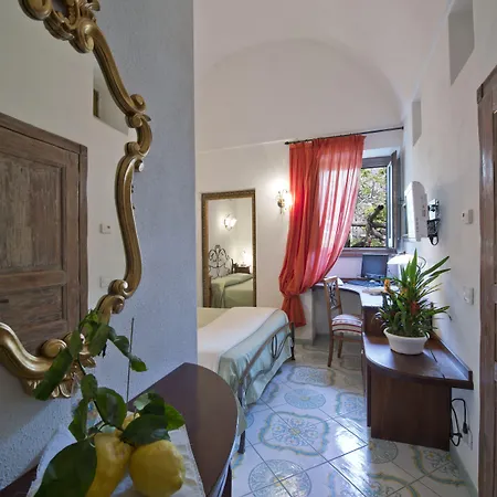 Bed & Breakfast L'antico Borgo Dei Limoni