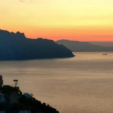 L'antico Borgo Dei Limoni Bed & Breakfast