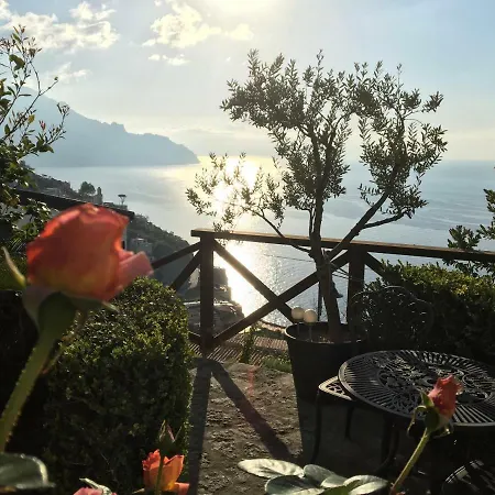 L'antico Borgo Dei Limoni Bed & Breakfast