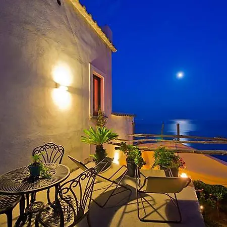 ベッド・アンド・ブレックファスト ランティコ ボルゴ デイ リモーノ